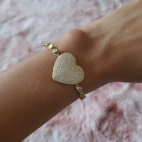 Jewelry - Picture 3 of 5